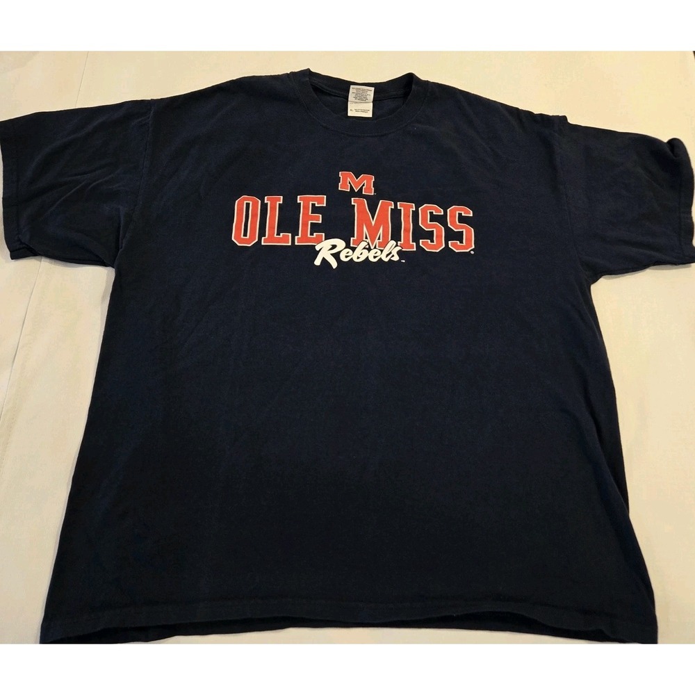 Gildan Ole Miss Rebels University Of Mississippi Heavy Cotton T-Shirt Size XL